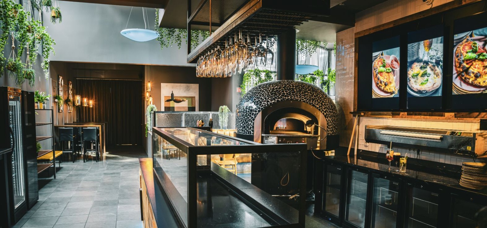 Indo - Italian Restaurant