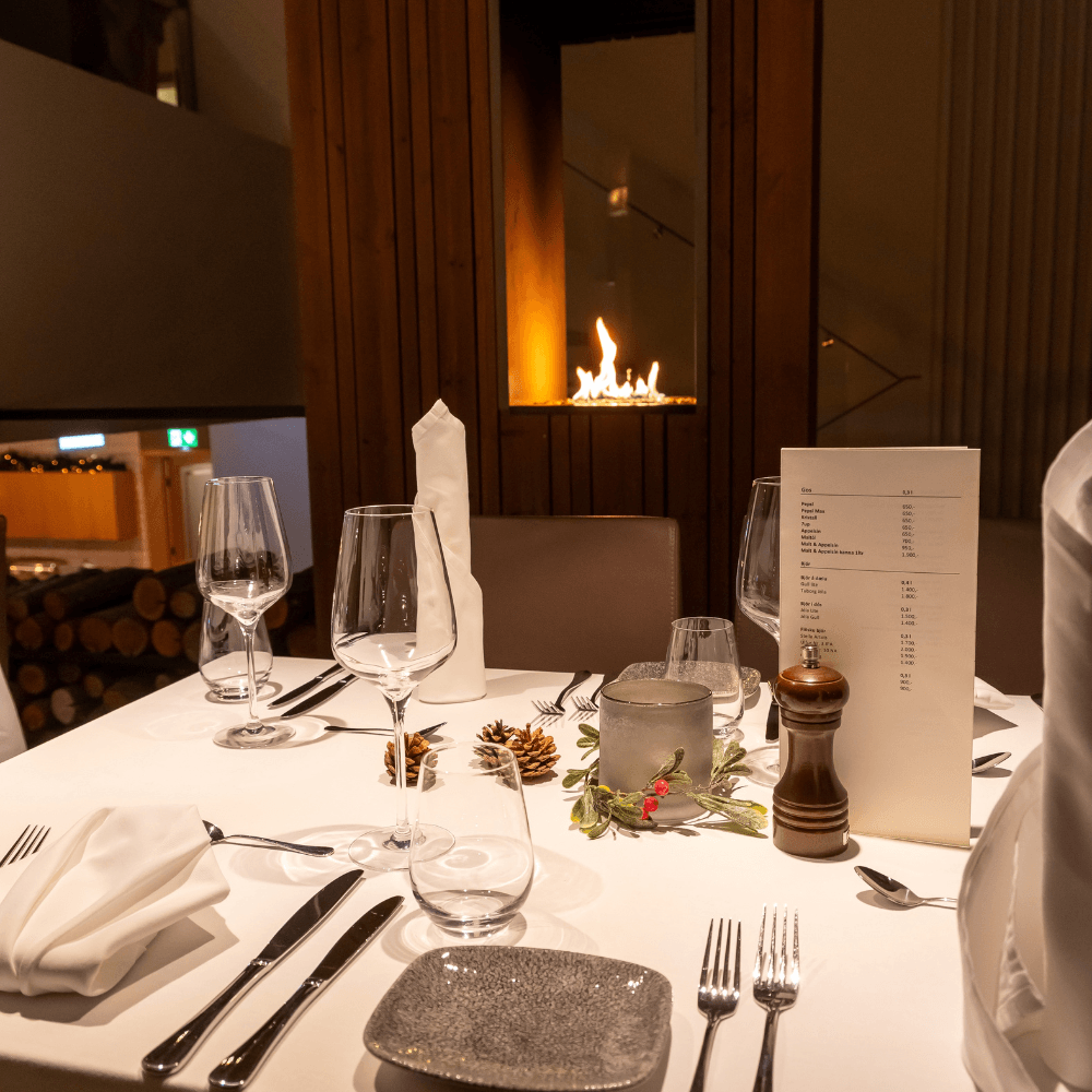 Jólahlaðborð / Christmas Buffet
