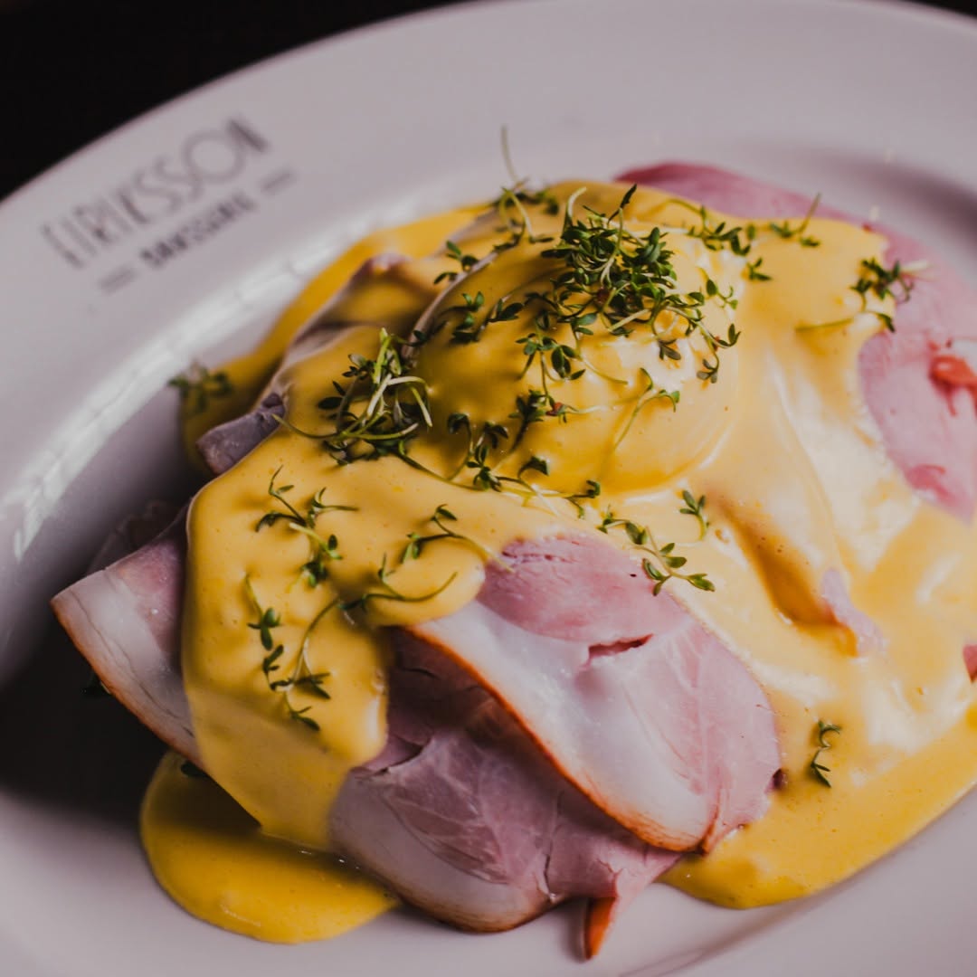BOTTOMLESS ITALIAN BRUNCH